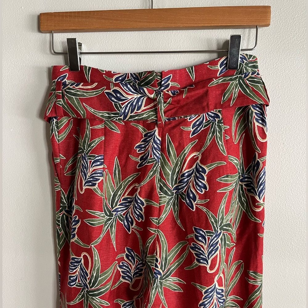 Lulus Moon River Linen Blend Paperbag Belted Crop Pants Red Tropical S - Picture 9 of 11